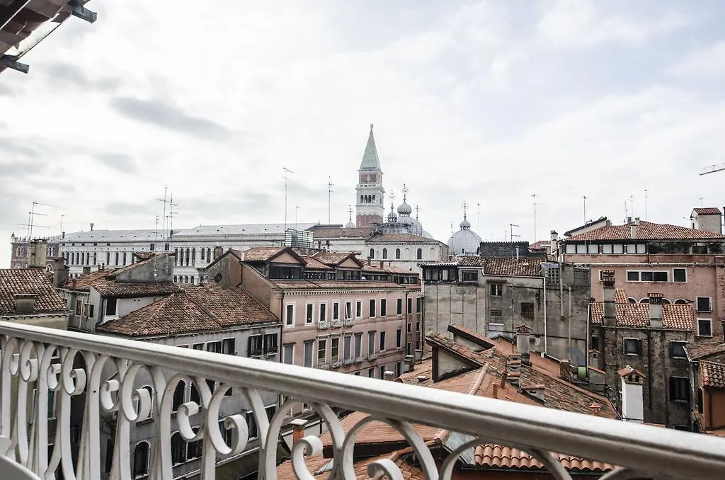 Residenza Tiziana Venezia Lägenhet Italien